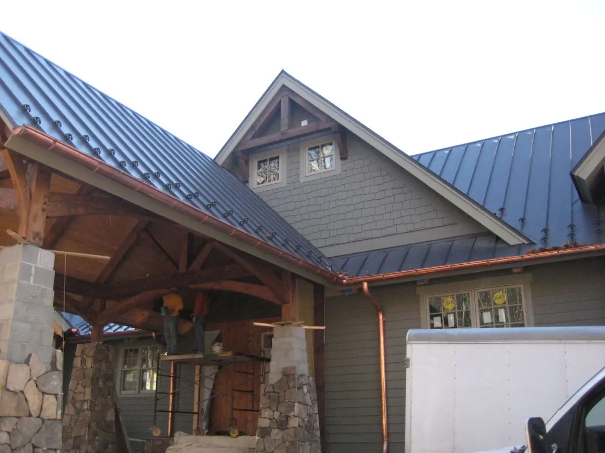 Craftsman Roofing team delivering quality roofing work in Yellow Pine